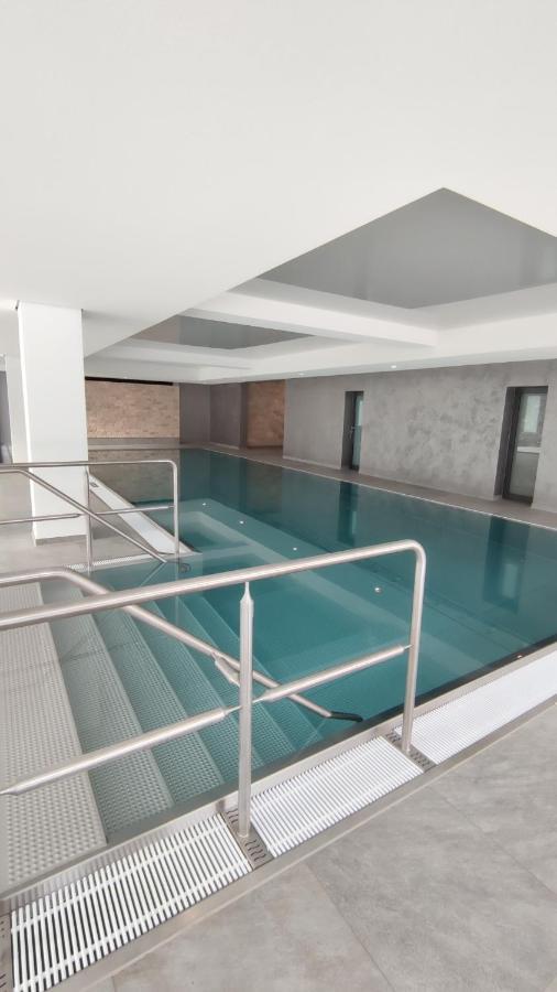 Studio 20Qm Mit Balkon Und Innenpool - 22010 Schluchsee Dış mekan fotoğraf